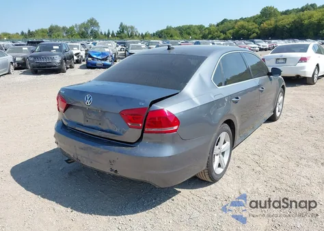 2012 Volkswagen Passat 2.5L Se из США, поврежденный, VIN 1VWBH7A36CC109582